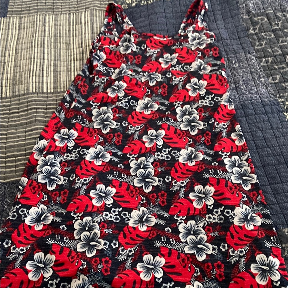 Floral Red and Navy Sleeveless Dress